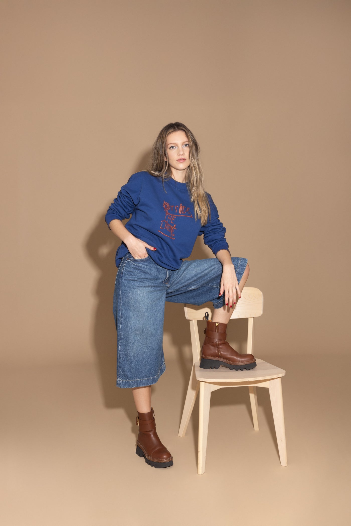 OUTSIDE THE LINES PULLOVER